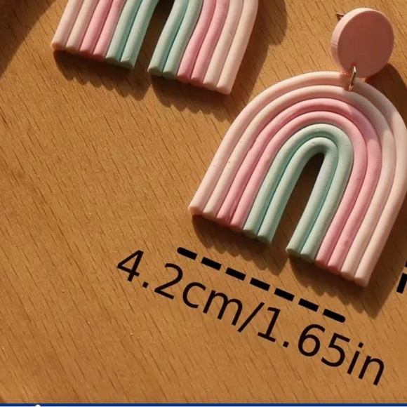 Colorful Rainbow Design Dangle Earrings! - Picture 3 of 5
